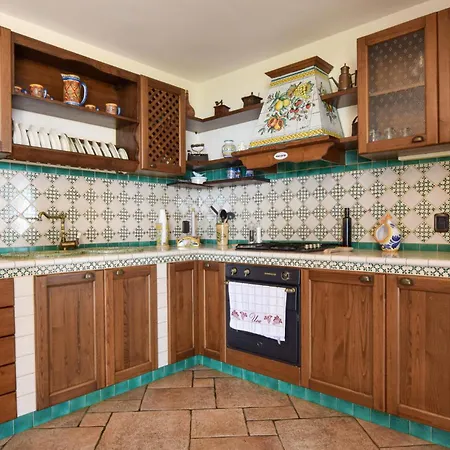 Casa vacanze 4 Bedroom Gorgeous In *