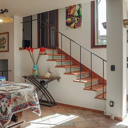 Semesterbostad 4 Bedroom Gorgeous In Sciacca