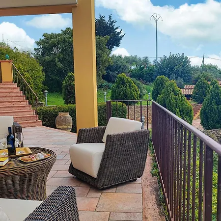 Semesterbostad 4 Bedroom Gorgeous In