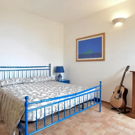 4 Bedroom Gorgeous In Casa vacanze Sciacca
