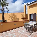 4 Bedroom Gorgeous In